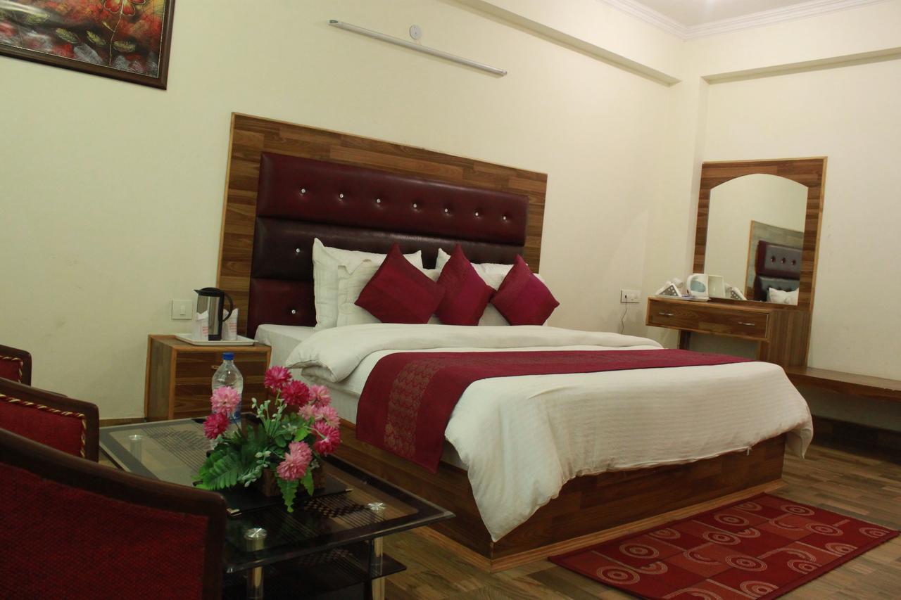 Utopia Resorts & Spa Manali  Luaran gambar